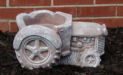 Tractor Planter from Olander Florist, fresh flower delivery in Chicago
