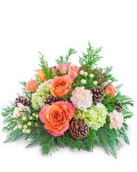 Frosted Peach Centerpiece from Olander Florist, fresh flower delivery in Chicago